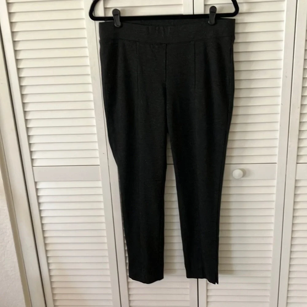 The Limited Classic Office Pants with the comfort of leggings size‎ 10 grey
